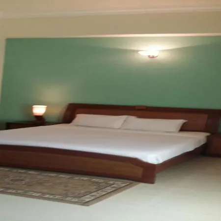 Al Sahab Tower Apartment Manama Exterior photo